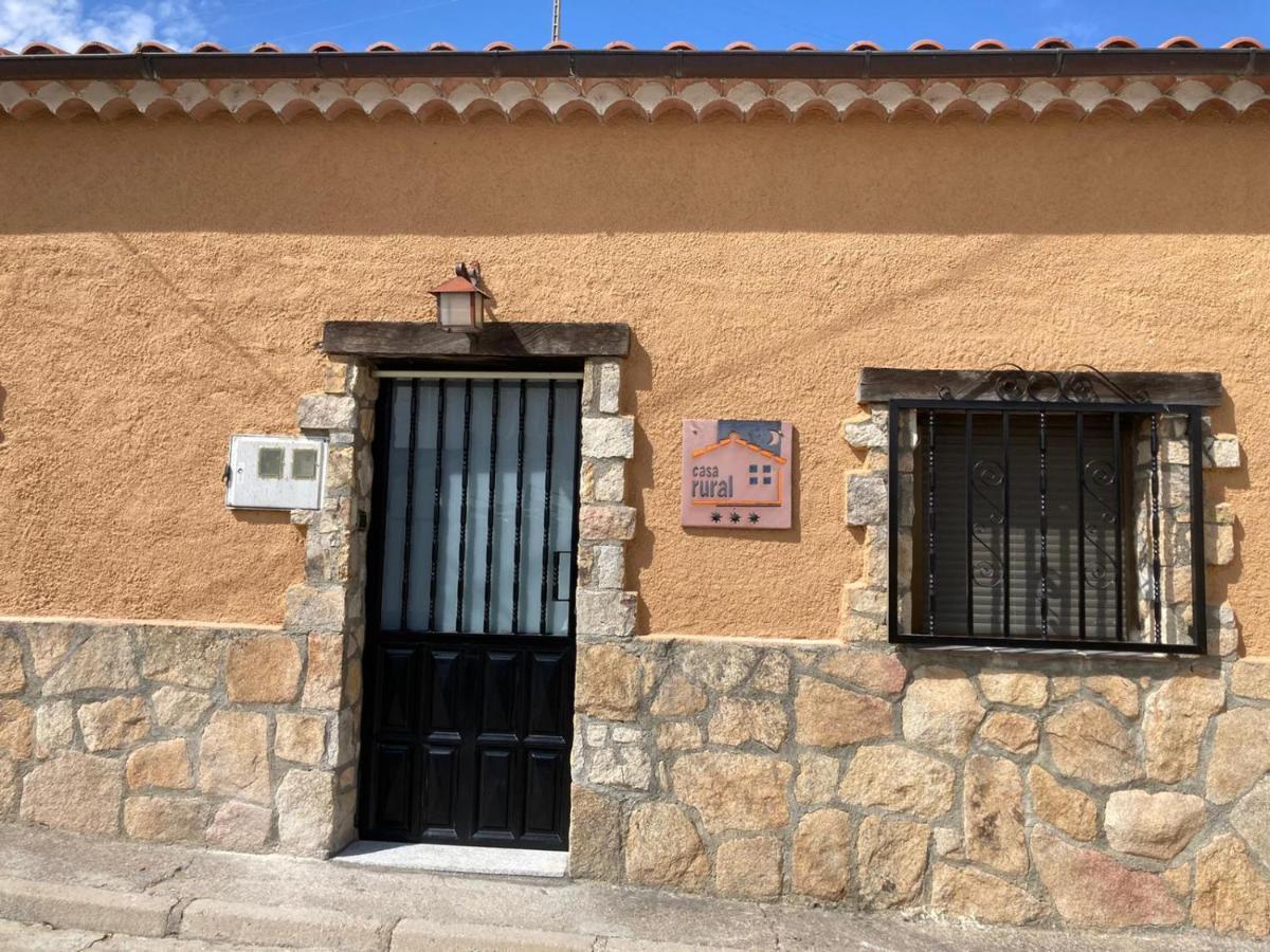 Casa Rural Neira Almenara de Tormes Exterior foto