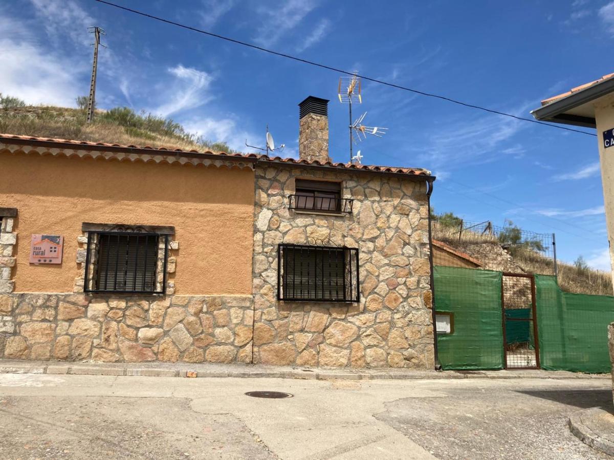 Casa Rural Neira Almenara de Tormes Exterior foto
